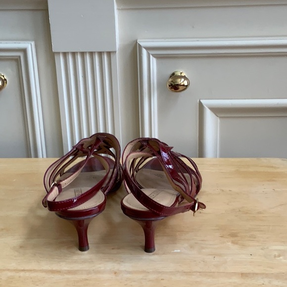 Shoes - Picture 3 of 4